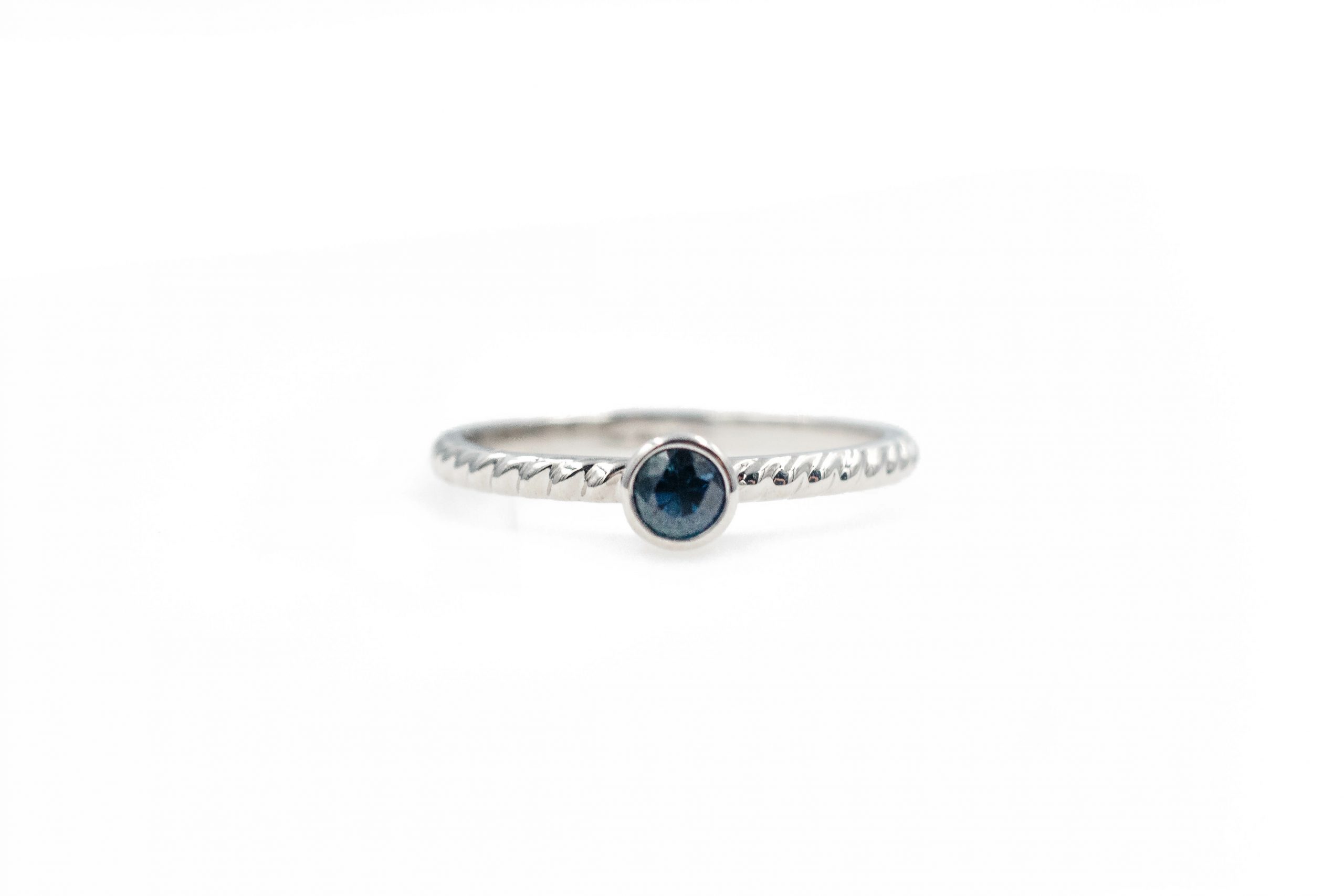 Kelly Waters SEPTEMBER BIRTHSTONE RING 001-620-00195 | Dondero's Jewelry |  Vineland, NJ