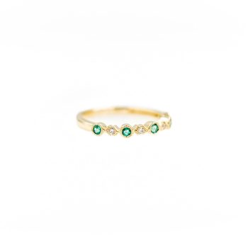 Emerald stackable ring