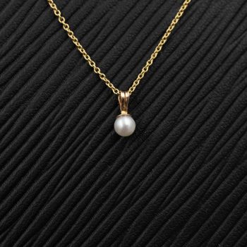 4mm Freshwater pearl pendant