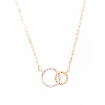 Interlocking rings necklace