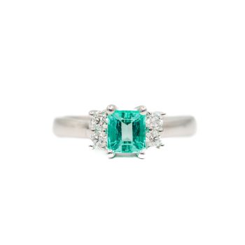 Emerald and diamond ring