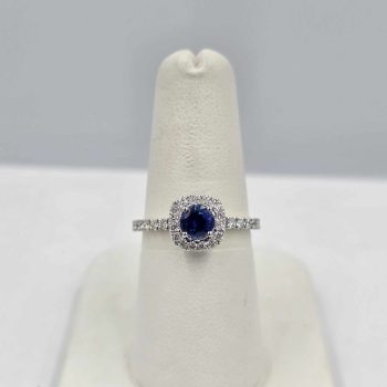 Sapphire and diamond ring