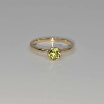 August birthstone ring