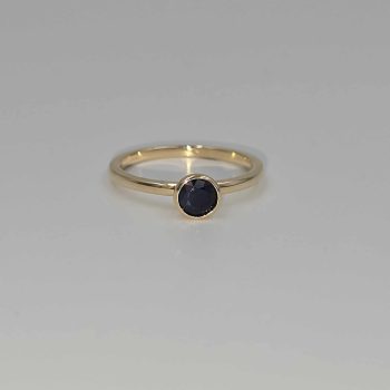 September birthstone ring