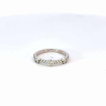 Diamond fashion band