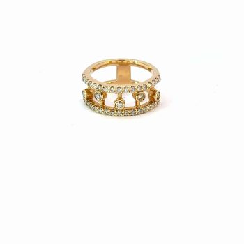 Diamond fashion ring