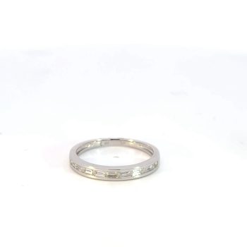 Diamond baguette ring